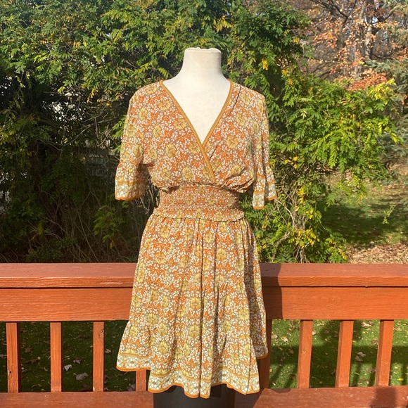 Max Studio Dresses & Skirts - Max Studio NWOT orange and green dress,no flaws, measurements in photos